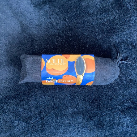 Mini heat brush 🧡 - Picture 3 of 5